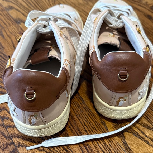 Coach light pink Sneakers with cherry and floral details - Picture 4 of 5